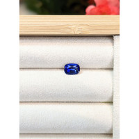 1.20 Ct. Blue Sapphire from Ceylon (Sri Lanka) Life Style