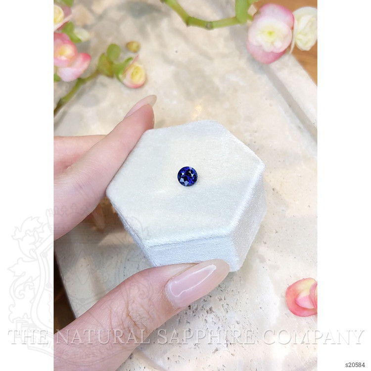 1.07 Ct. Blue Sapphire from Ceylon (Sri Lanka)