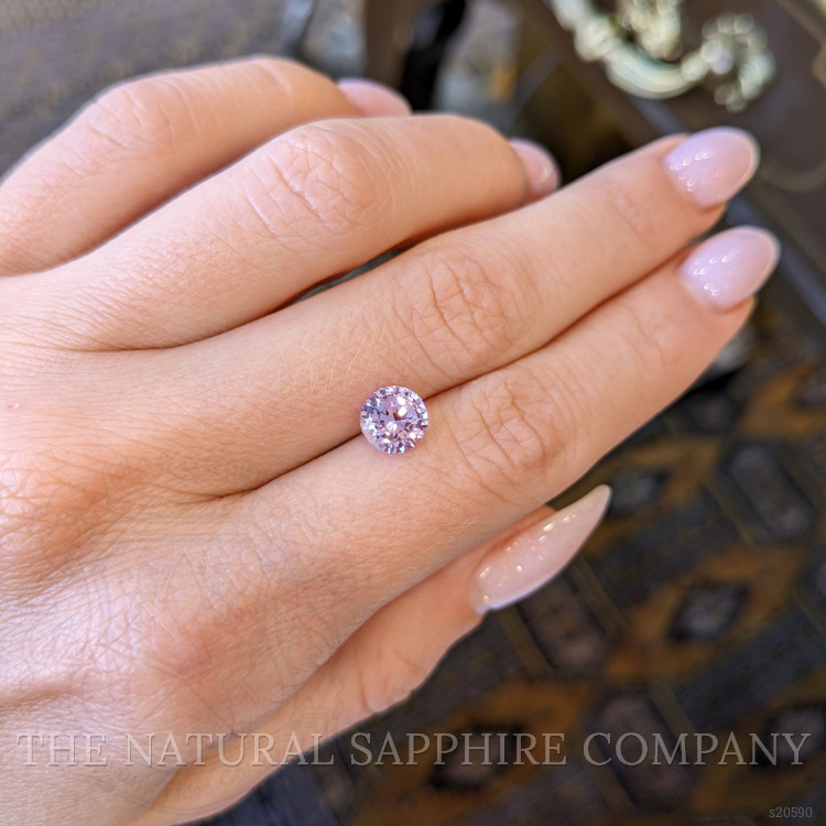 1.79 Ct. Pink Sapphire from Ceylon (Sri Lanka)