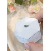0.97 Ct. Green Sapphire from Montana Life Style