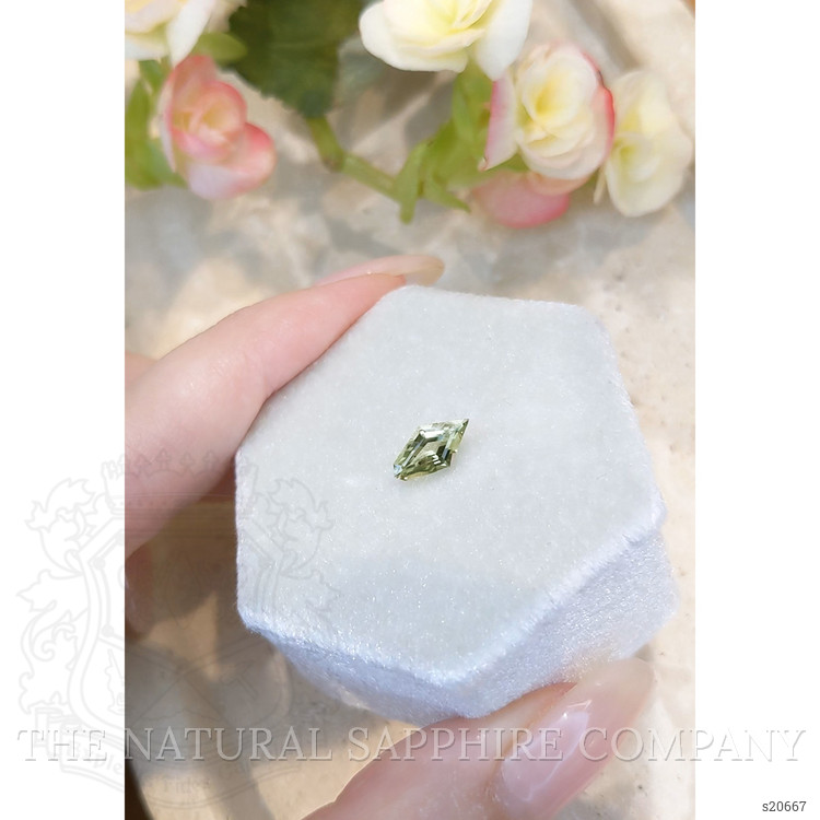 0.97 Ct. Yellowish Green Sapphire from Montana