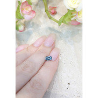 0.98 Ct. Greyish Blue Sapphire from Montana Life Style