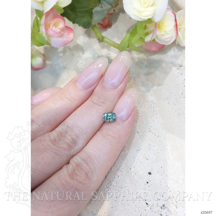 1.05 Ct. Bluish Green Sapphire from Montana