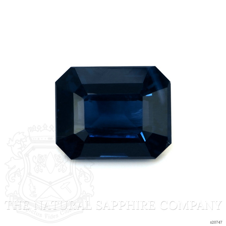 2.95 Ct. Greenish Blue Sapphire from Ceylon (Sri Lanka)