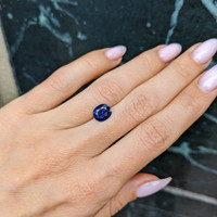 1.90 Ct. Blue Sapphire from Ceylon (Sri Lanka) Life Style