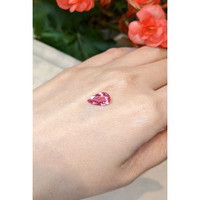 2.26 Ct. Pink Sapphire from Ceylon (Sri Lanka) Life Style