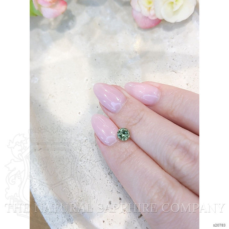 0.92 Ct. Yellowish Green Sapphire from Montana