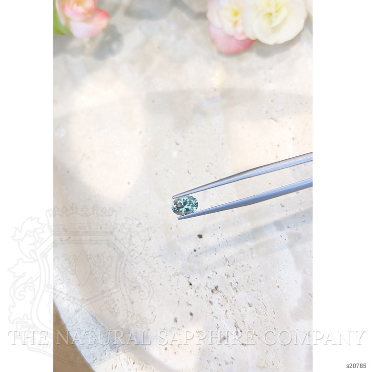 0.92 Ct. Greenish Blue Sapphire from Montana