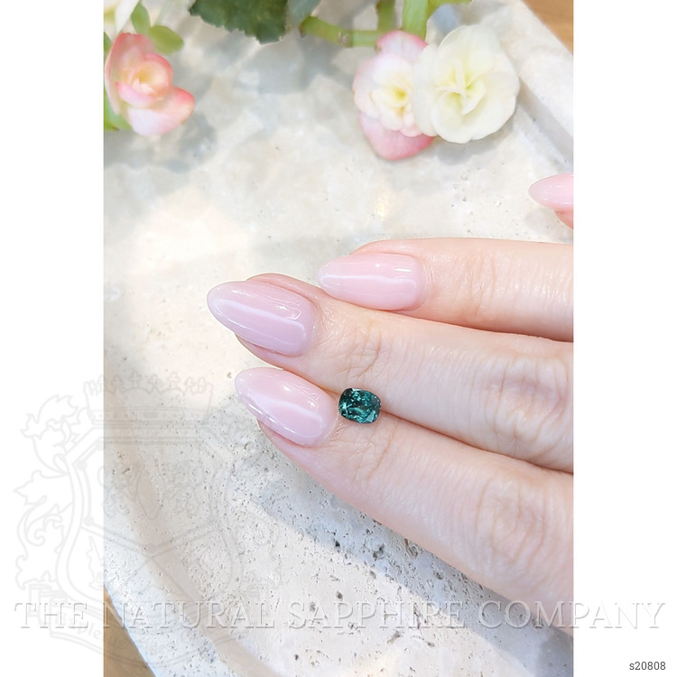 0.98 Ct. Greenish Blue Sapphire from Montana