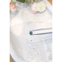 0.98 Ct. Greenish Blue Sapphire from Montana Life Style