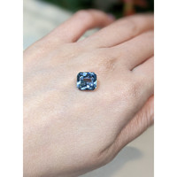 6.02 Ct. Greenish Blue Sapphire from Ceylon (Sri Lanka) Life Style