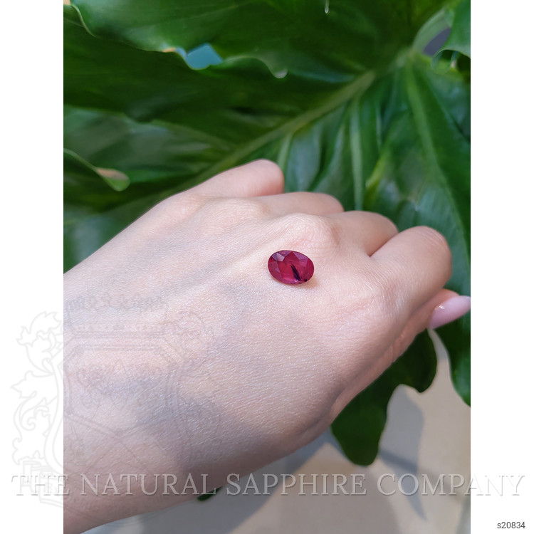 4.26 Ct. Bi Color Sapphire from Ceylon (Sri Lanka)