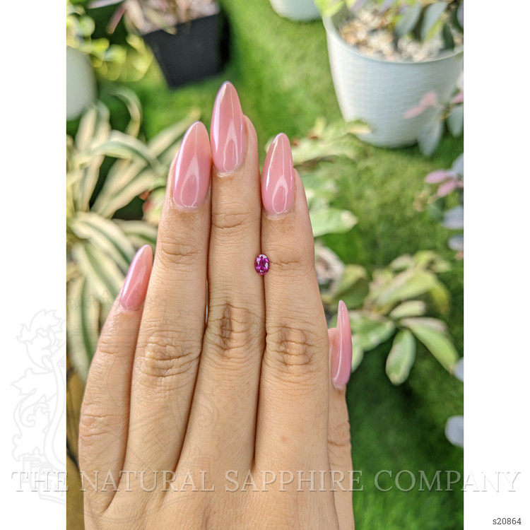 0.38 Ct. Pink Sapphire from Ceylon (Sri Lanka)