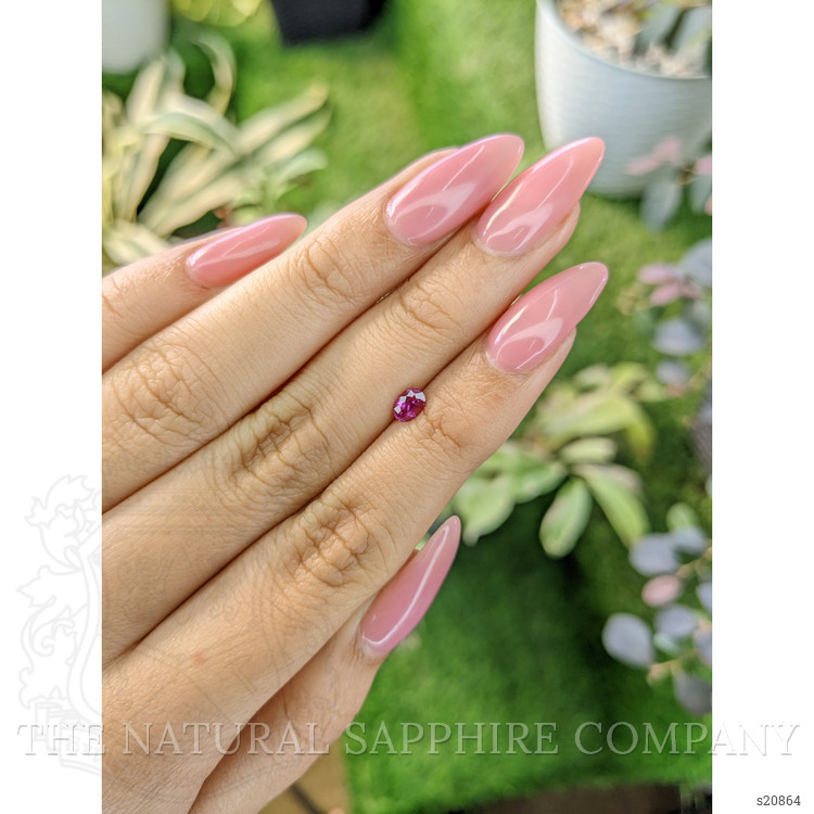 0.38 Ct. Pink Sapphire from Ceylon (Sri Lanka)
