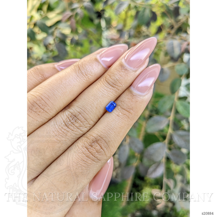 0.48 Ct. Blue Sapphire from Ceylon (Sri Lanka)