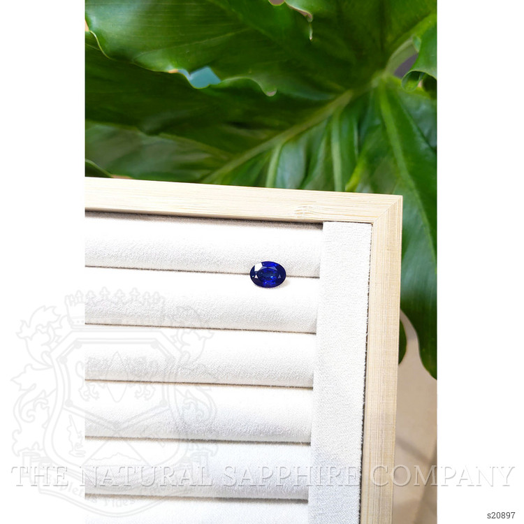 2.94 Ct. Blue Sapphire from Ceylon (Sri Lanka)