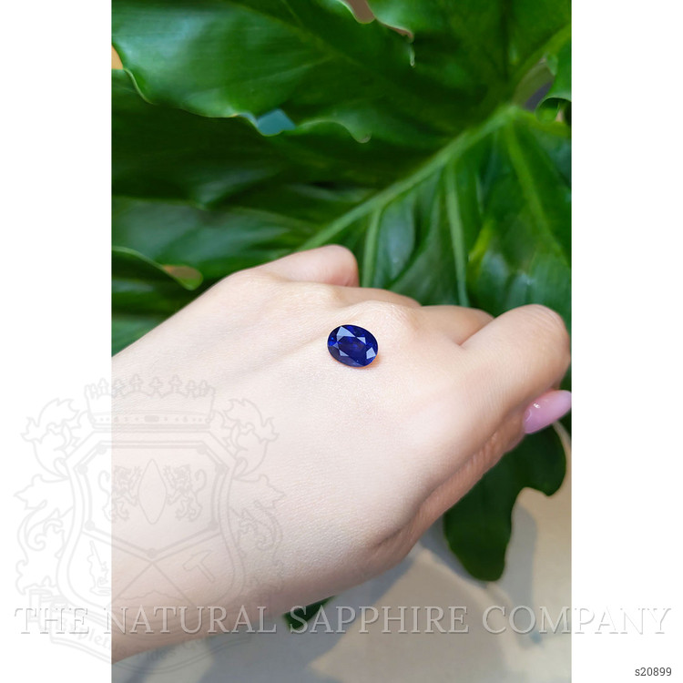 4.03 Ct. Blue Sapphire from Ceylon (Sri Lanka)