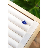 3.33 Ct. Blue Sapphire from Ceylon (Sri Lanka) Life Style