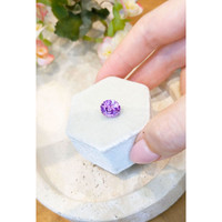 5.00 Ct. Purple Sapphire from Ceylon (Sri Lanka) Life Style