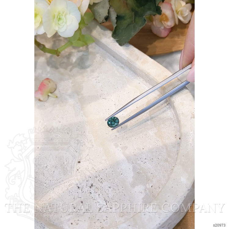 1.22 Ct. Bluish Green Sapphire from Montana