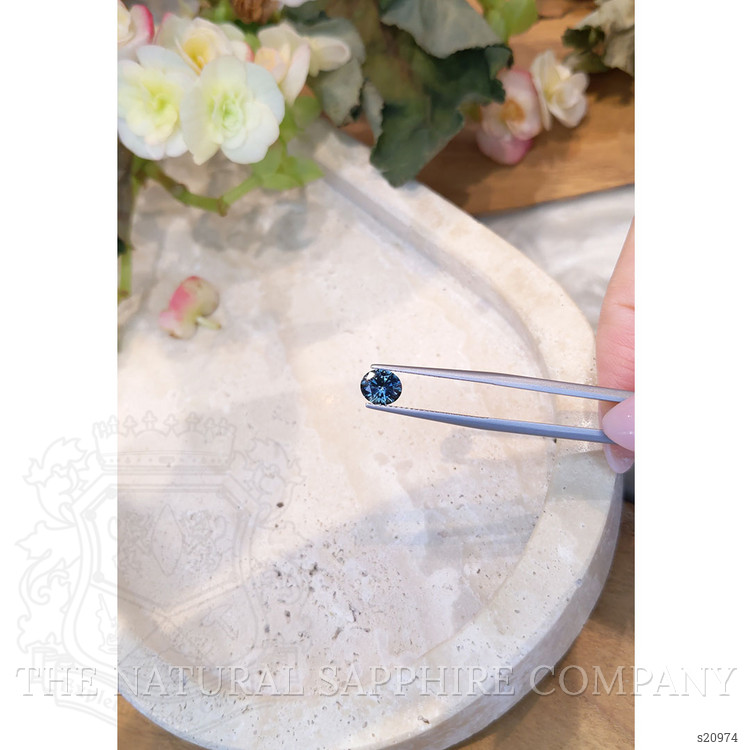 1.32 Ct. Greenish Blue Sapphire from Montana