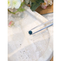 1.63 Ct. Sapphire from Montana Life Style