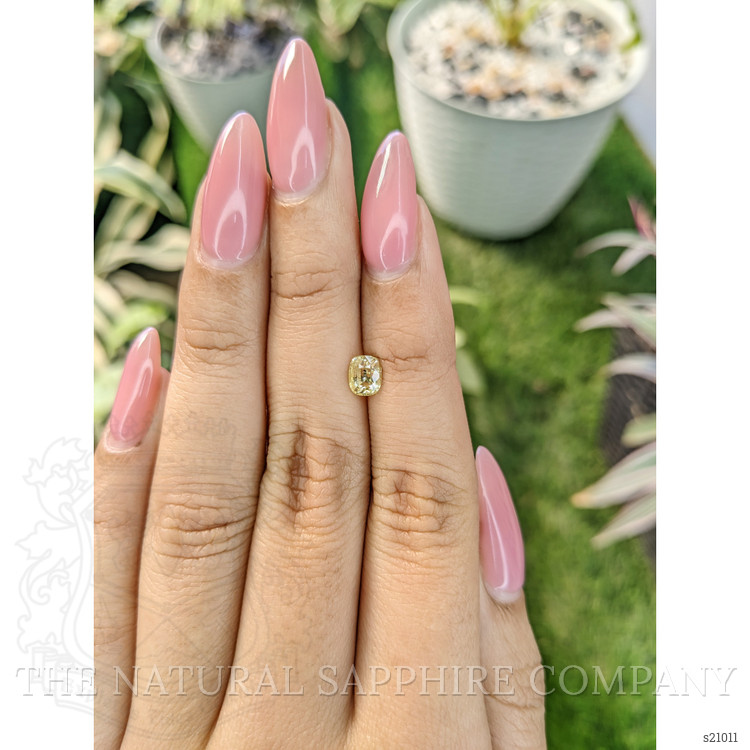 0.88 Ct. Yellow Sapphire from Ceylon (Sri Lanka)