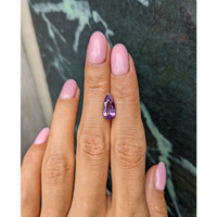 3.03 Ct. Purplish Pink Sapphire from Ceylon (Sri Lanka) Life Style