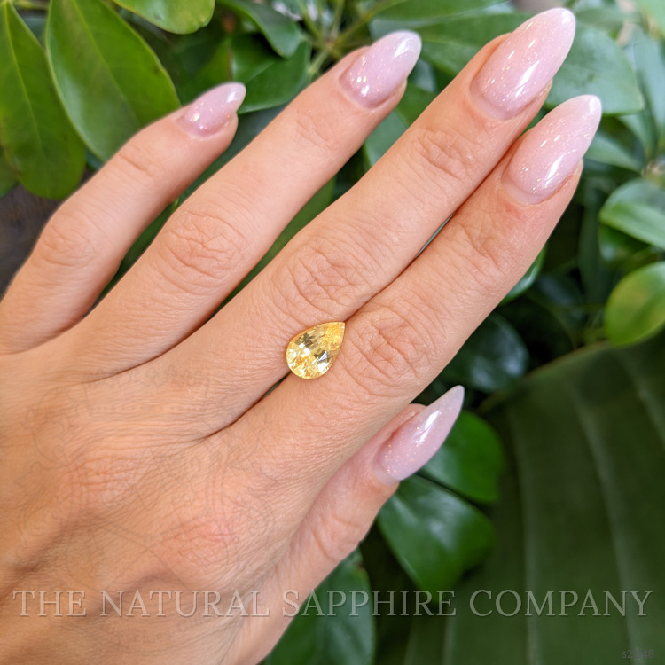 2.76 Ct. Yellow Sapphire from Ceylon (Sri Lanka)