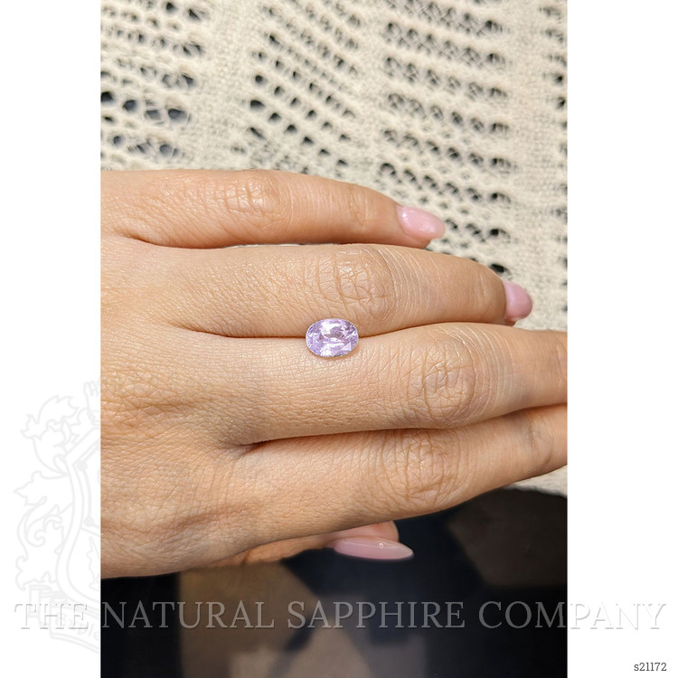 1.66 Ct. Purplish Pink Sapphire from Ceylon (Sri Lanka)