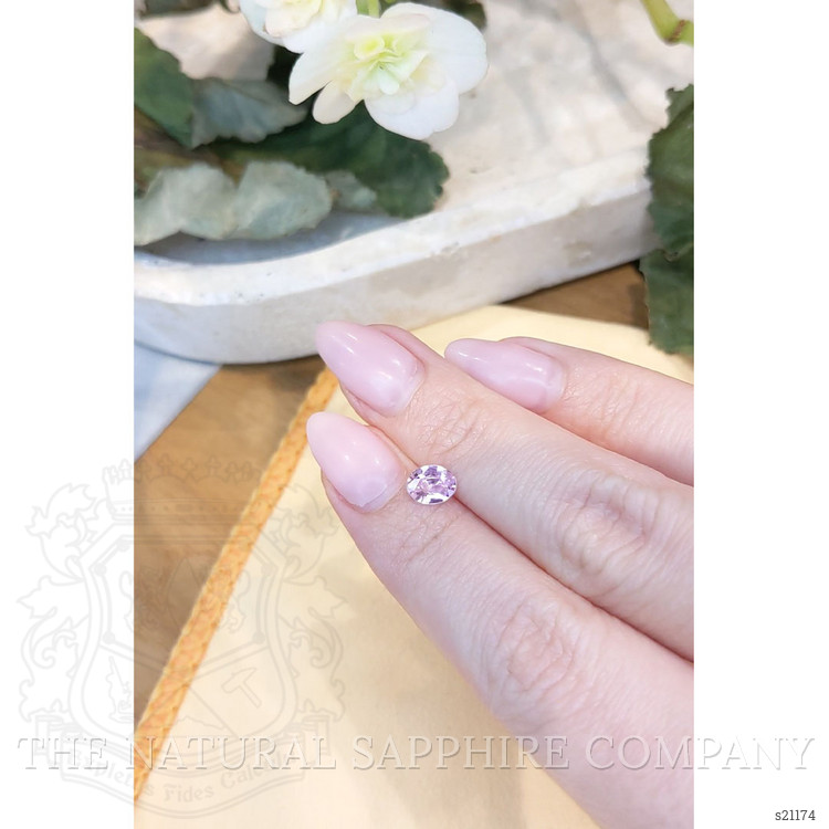 0.80 Ct. Pink Sapphire from Ceylon (Sri Lanka)