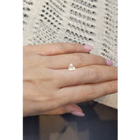 1.00 Ct. Yellow Sapphire from Ceylon (Sri Lanka) Life Style