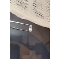 1.22 Ct. Bi Color Sapphire from Ceylon (Sri Lanka) Life Style