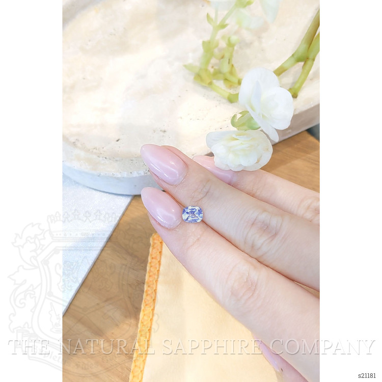 1.05 Ct. Purplish Blue Sapphire from Ceylon (Sri Lanka)