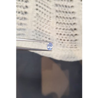 1.01 Ct. Blue Sapphire from Ceylon (Sri Lanka) Life Style