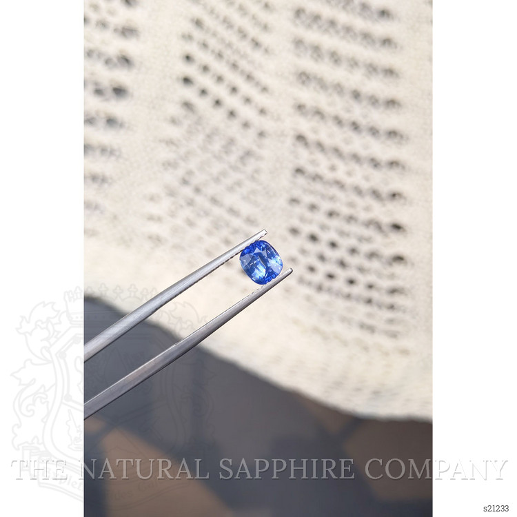 1.11 Ct. Blue Sapphire from Ceylon (Sri Lanka)