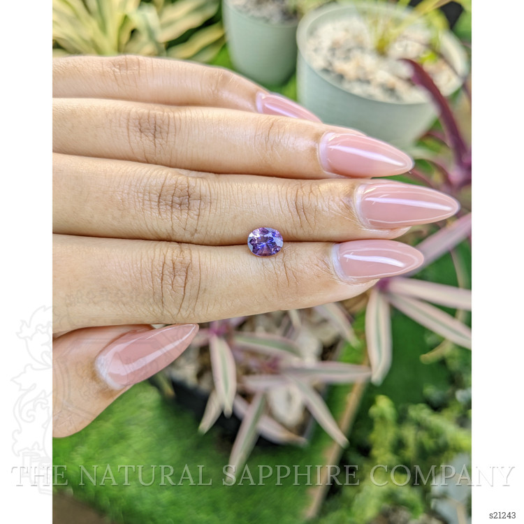 1.15 Ct. Bi Color Sapphire from Ceylon (Sri Lanka)