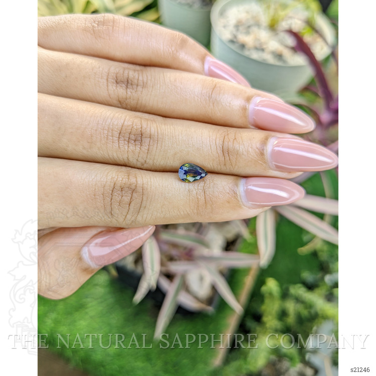 1.07 Ct. Bi Color Sapphire from Ceylon (Sri Lanka)