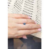 1.03 Ct. Sapphire from Madagascar Life Style