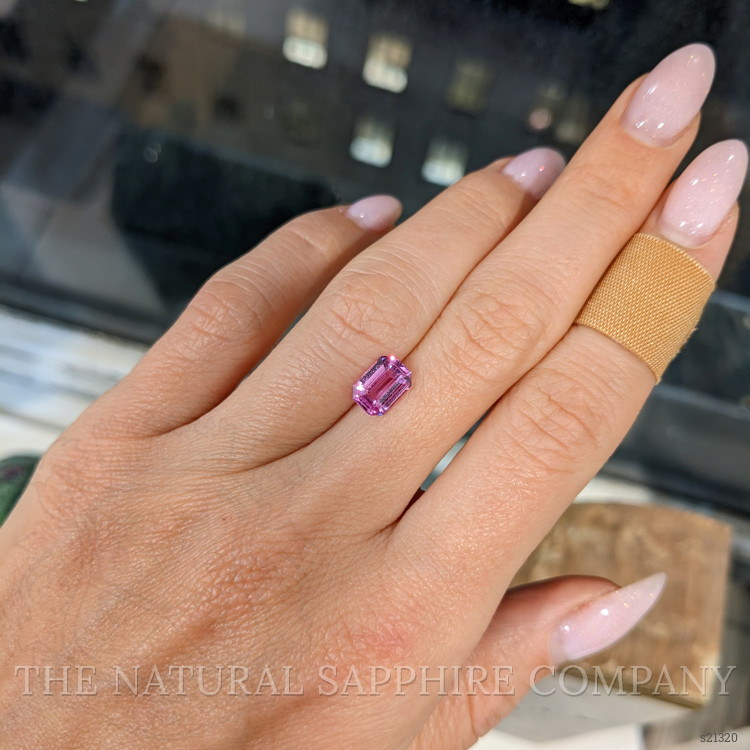 1.82 Ct. Pink Sapphire from Ceylon (Sri Lanka)