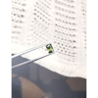 1.37 Ct. Sapphire from Madagascar Life Style