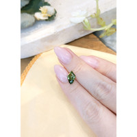 1.48 Ct. Sapphire from Madagascar Life Style