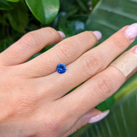 0.96 Ct. Blue Sapphire from Ceylon (Sri Lanka) Life Style