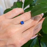 1.06 Ct. Blue Sapphire from Ceylon (Sri Lanka) Life Style