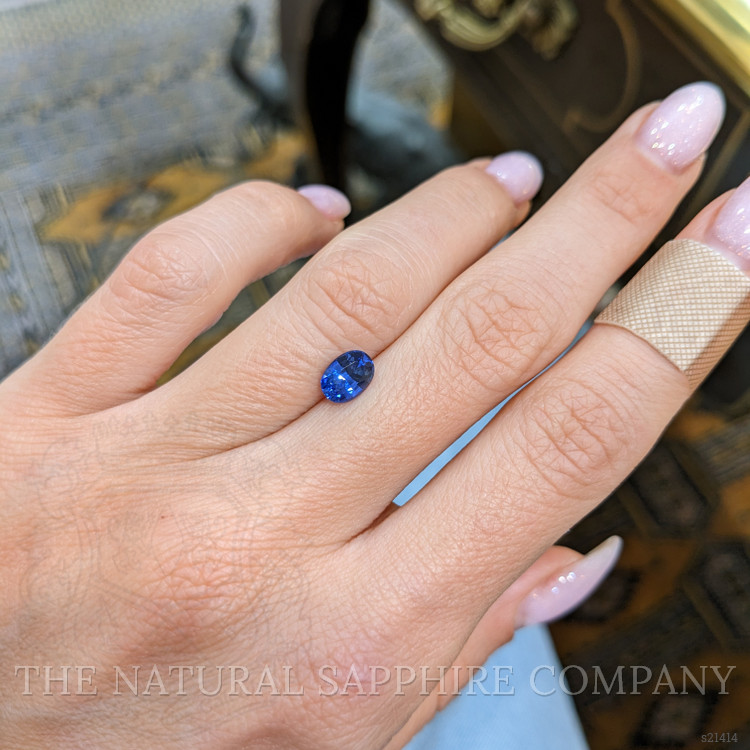 1.09 Ct. Blue Sapphire from Ceylon (Sri Lanka)