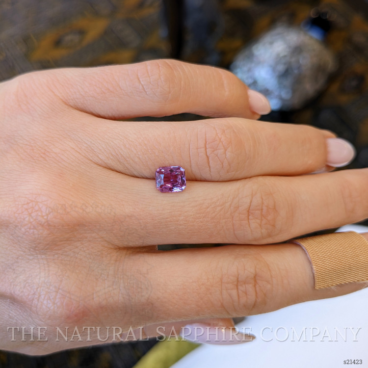 1.20 Ct. Pink Sapphire from Ceylon (Sri Lanka)