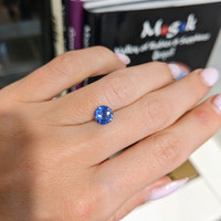 1.57 Ct. Blue Sapphire from Ceylon (Sri Lanka) Life Style