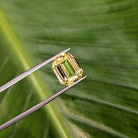 6.06 Ct. Yellow Sapphire from Ceylon (Sri Lanka) Life Style