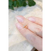 3.52 Ct. Padparadscha Sapphire from Ceylon (Sri Lanka) Life Style