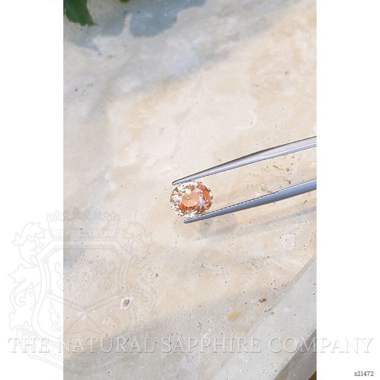 3.52 Ct. Padparadscha Sapphire from Ceylon (Sri Lanka)